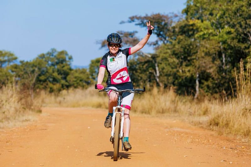 fietsen door zambia met cycle for plan, fietsen door zambia, fietsen zambia, cycle for plan, cycle for plan met plan nederland, plan nederland, fietsen en mountainbiken, wereld fiets dag
