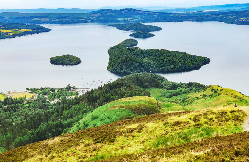 Climb the Conic Hill in Scotland, Climb the Conic Hill, Conic Hill Scotland, Scotland Conis Hill, West Highland Way, West Highland Way Scotland, West Highland Way Scotland Conic Hill