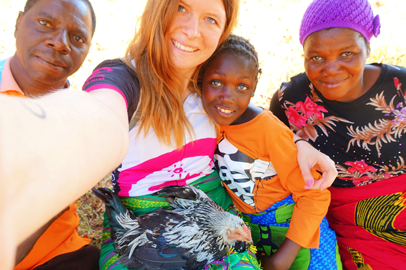 cycle for plan, plan nederland, plan international, ontmoeting sponsorkindje, fietsen door zambia, zambia, afrika, africa, fietsen door afrika, cycling,