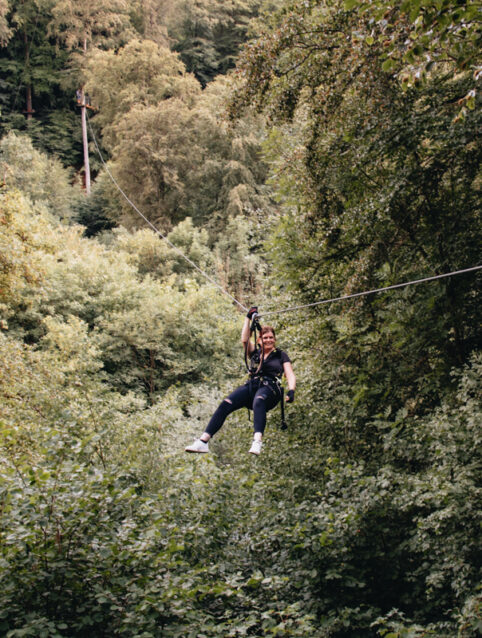 Ziplinen in Eifel, Duitsland